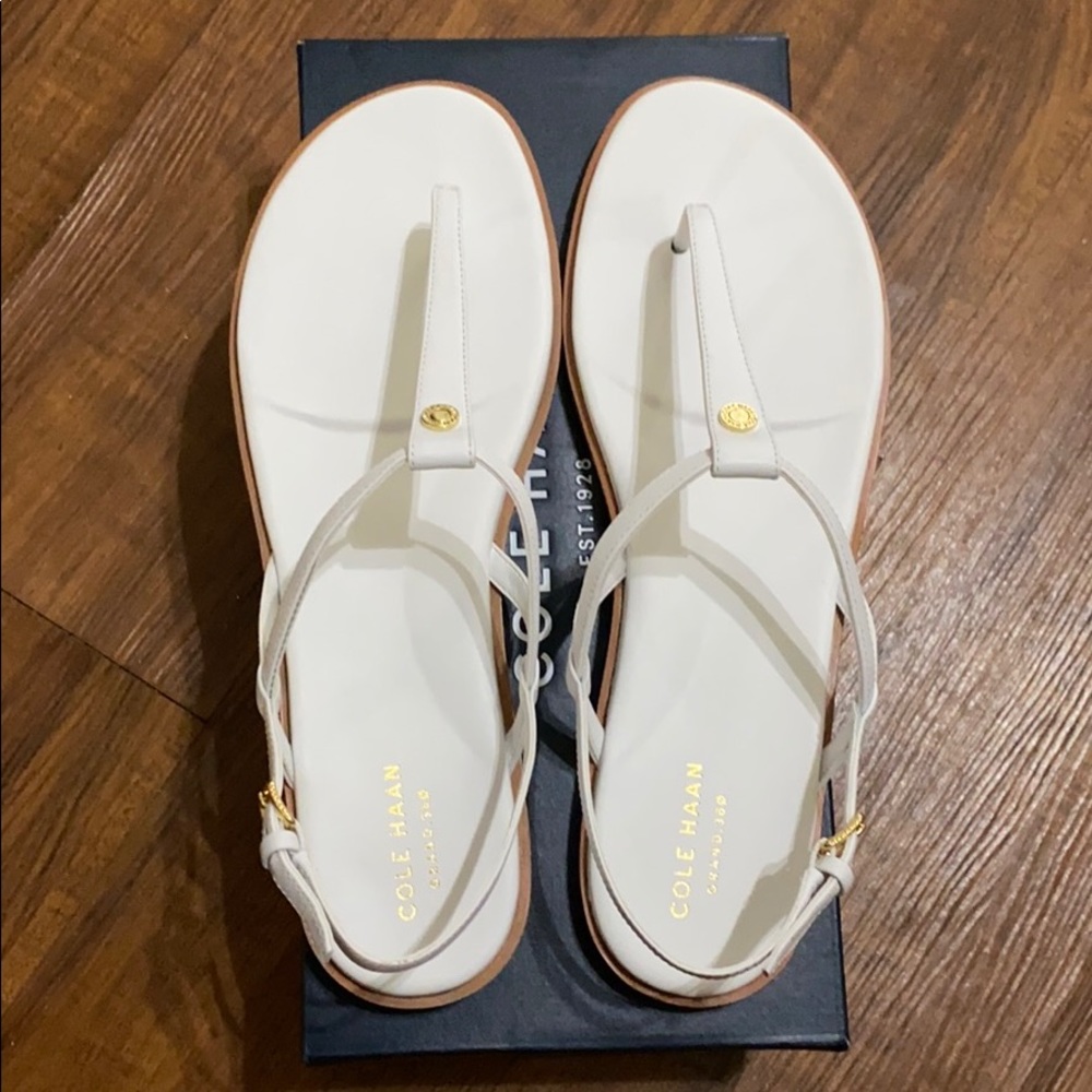 BNIB Cole Haan Flora Thong Sandal